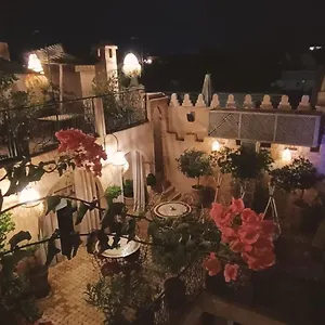 Maud Guest house